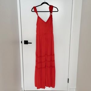 V-neck maxi dress